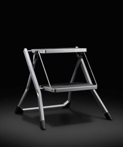 VonHaus zložljiva 2-polična jeklena lestev